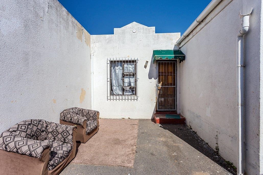 2 Bedroom Property for Sale in Brooklyn Western Cape